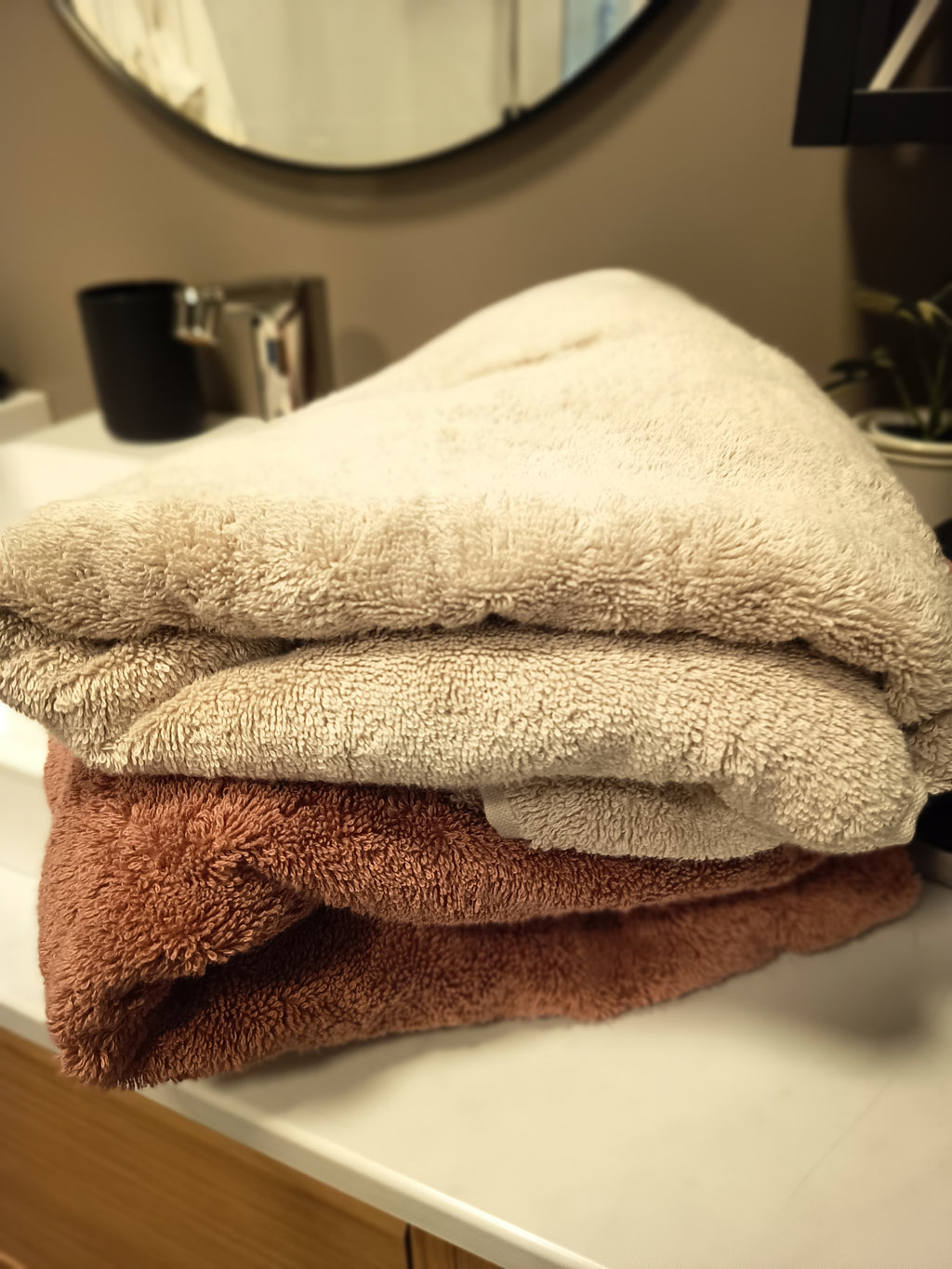 Grande serviette de bain personnalisée – prénom ou message brodé – 70x140 cm – coton épais 670 g/m²